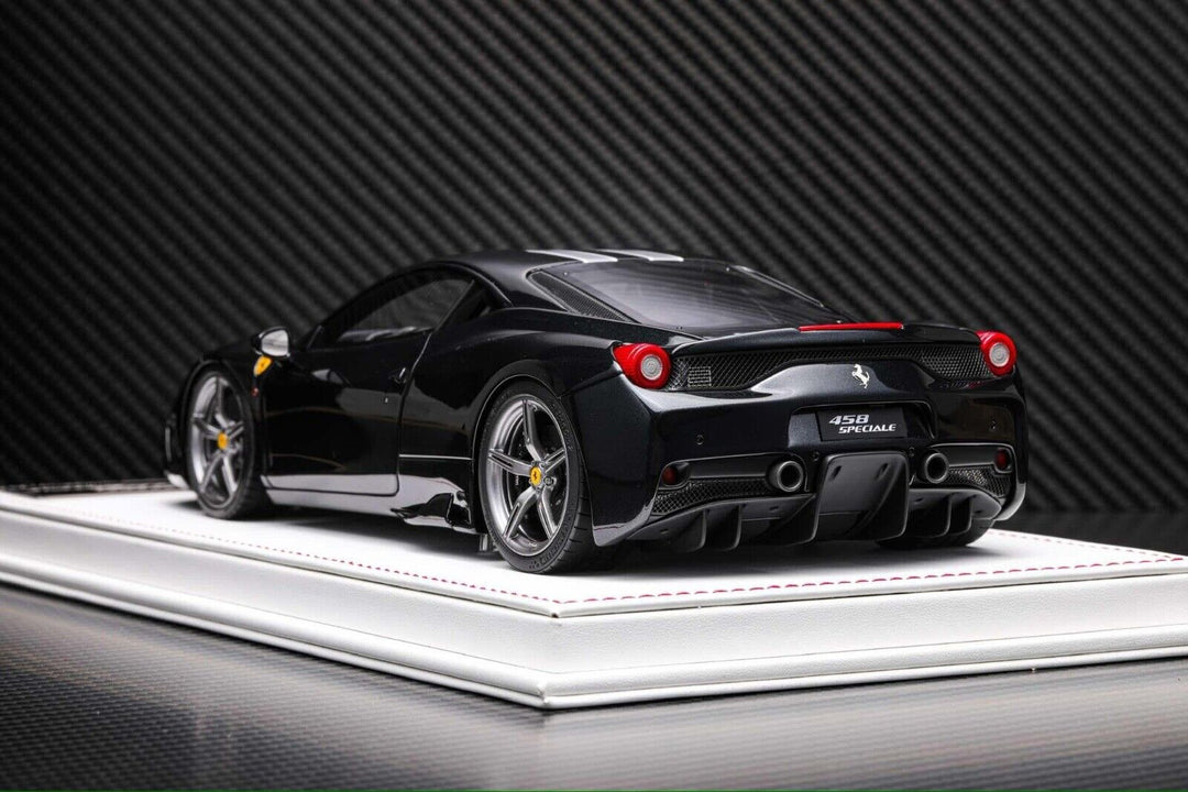 Ferrari 458 Speciale (Black/ White Stripe) [Davis & Giovanni] 1/18 scale
