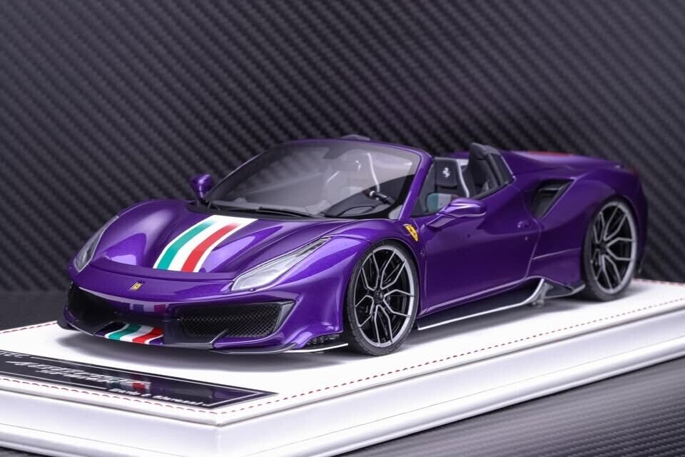 Ferrari 488 Pista Spider NOVITEC (Purple/i.stripe) [Davis & Giovanni] 1/18 scale
