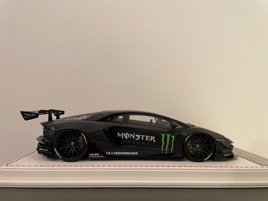 Lamborghini Aventador 2.0 LBWK (Monster Energy) [Davis & Giovanni] 1/18 scale