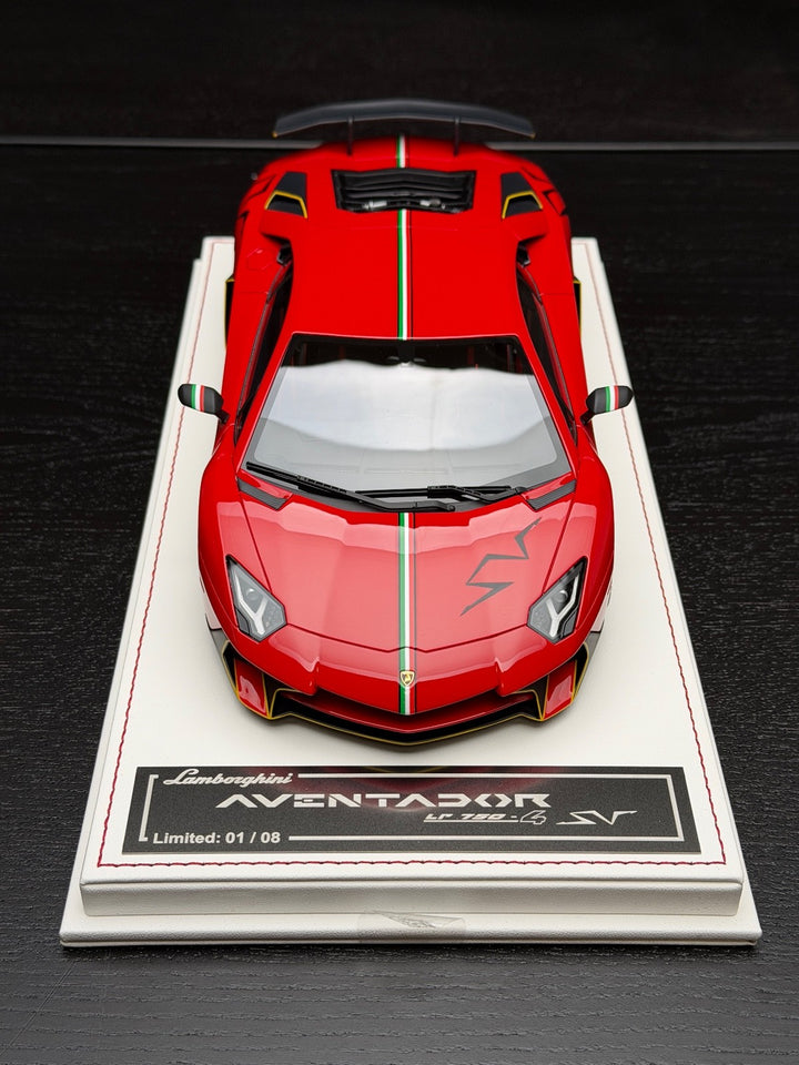 Lamborghini Aventador LP750-4 SV (Red/ Italy Flag) [Davis & Giovanni] 1:18 scale