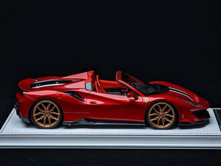 Ferrari 488 Pista Spider NOVITEC (Candy Red) [Davis & Giovanni] 1/18 scale