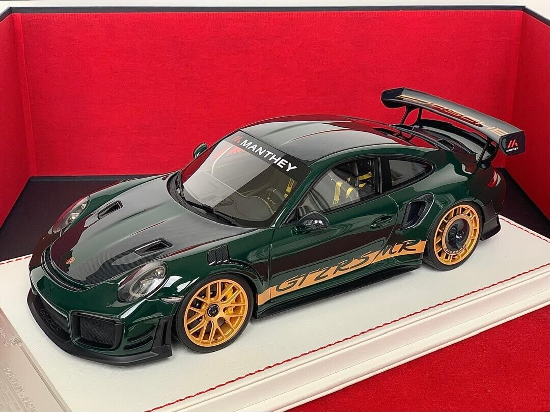Porsche 911 GT2 RS MR (Dark Green)  [Davis & Giovanni] 1/18 scale