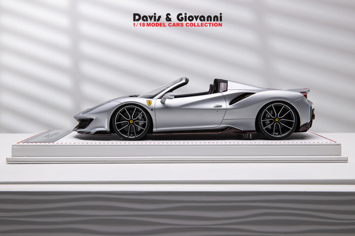 Ferrari 488 Pista Spider NOVITEC (Silver/ Red stripe) [Davis & Giovanni] 1/18 scale