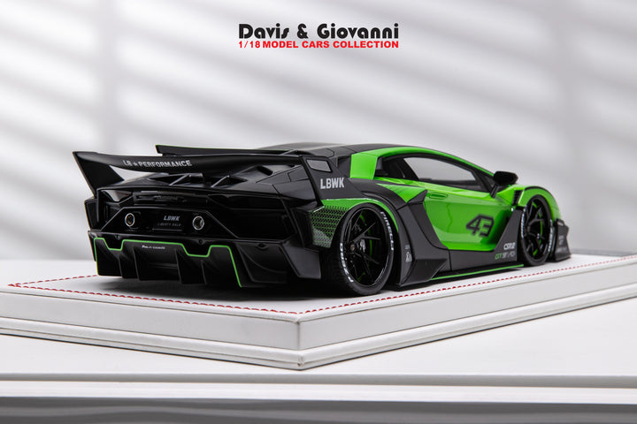 Lamborghini Aventador GT EVO LBWK (Green/Black) [Davis & Giovanni] 1/18 scale