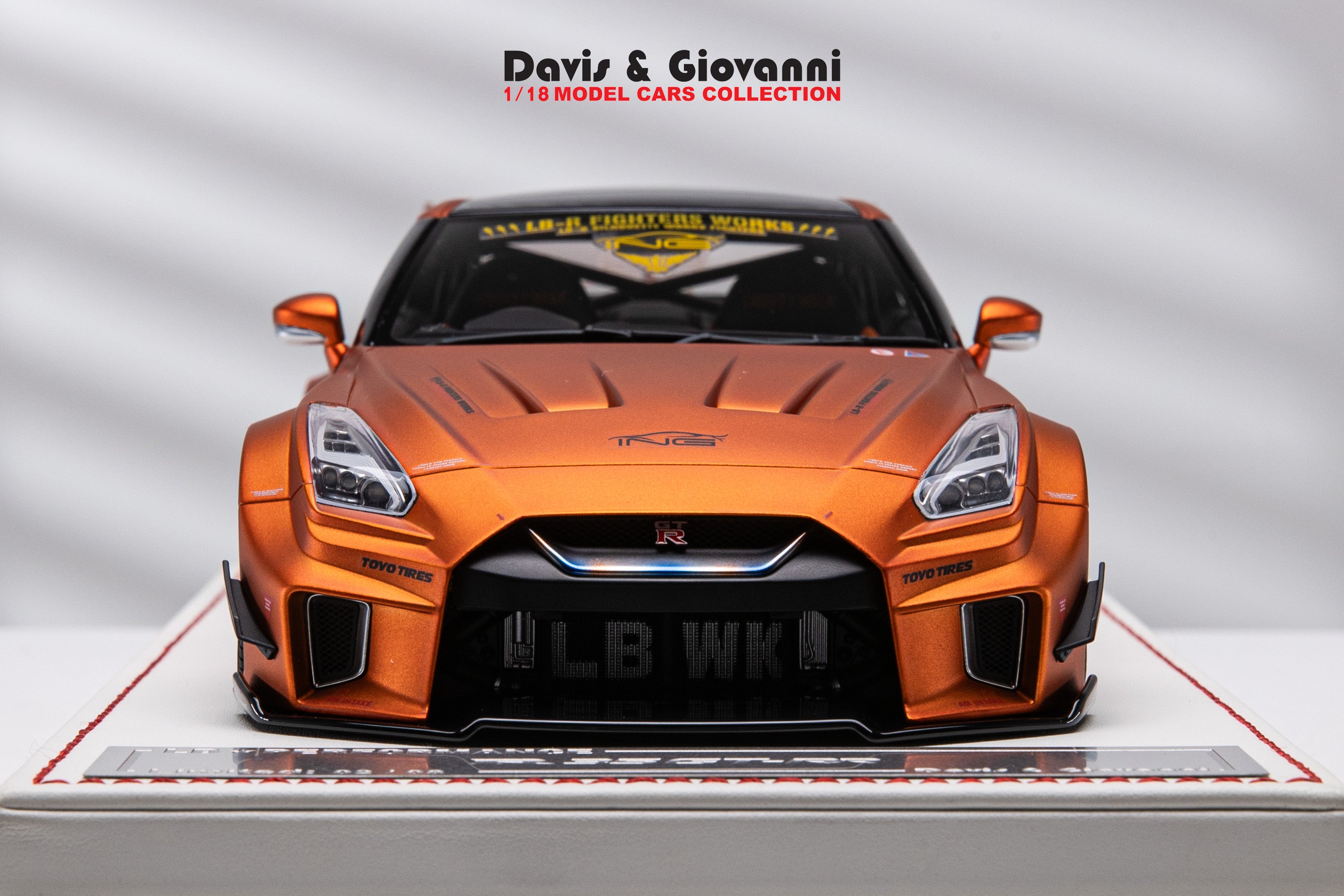 Nissan R35 GT-RR LBWK (Matt Metallic Orange) [Davis & Giovanni] 1/18 s