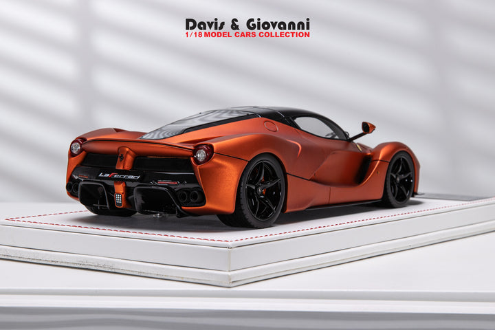 Ferrari LaFerrari (Matt Chrome Orange) [Davis & Giovanni] 1:18