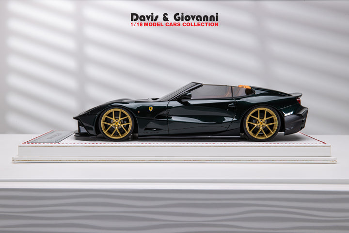 Ferrari F12 TRS (Metallic Dark Green) [Davis & Giovanni] 1/18 scale