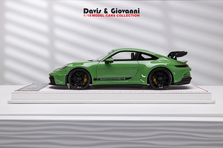 Porsche 911 GT3 (Green) [Davis & Giovanni] 1/18 scale