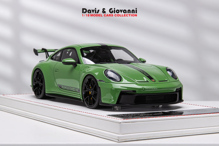 Porsche 911 GT3 (Green) [Davis & Giovanni] 1/18 scale