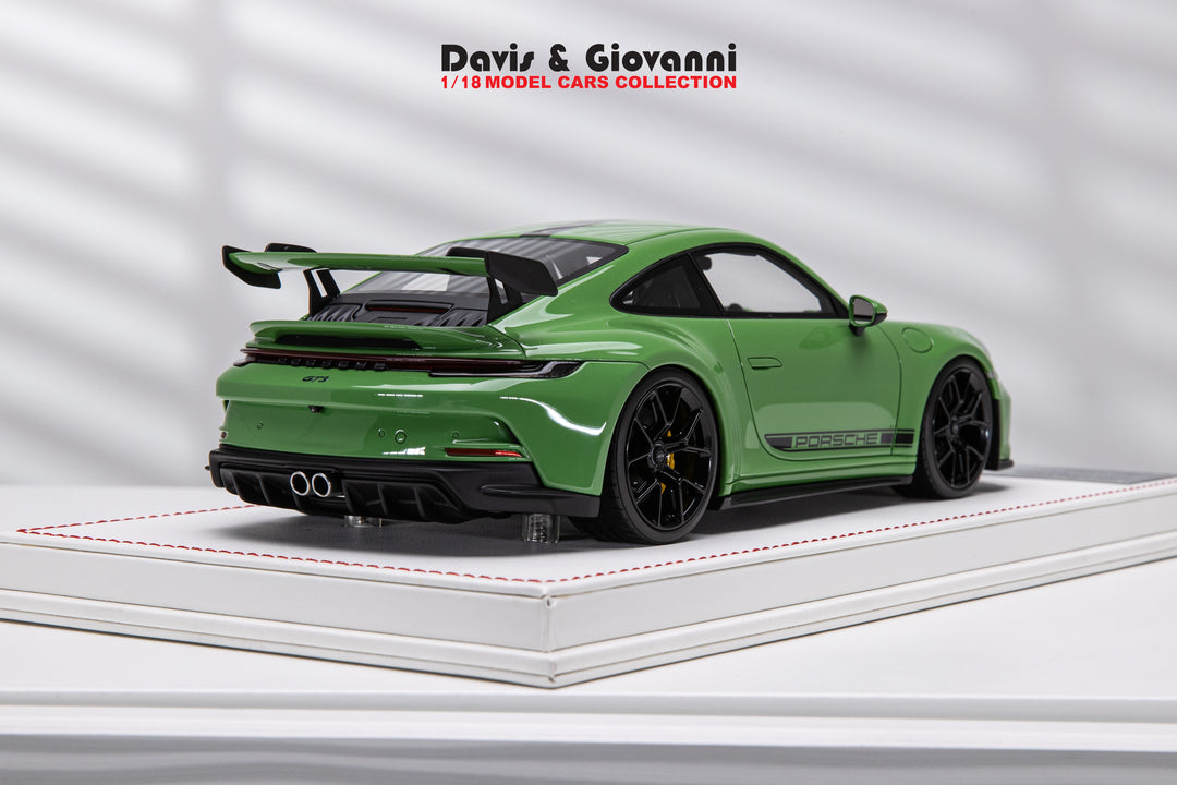 Porsche 911 GT3 (Green) [Davis & Giovanni] 1/18 scale