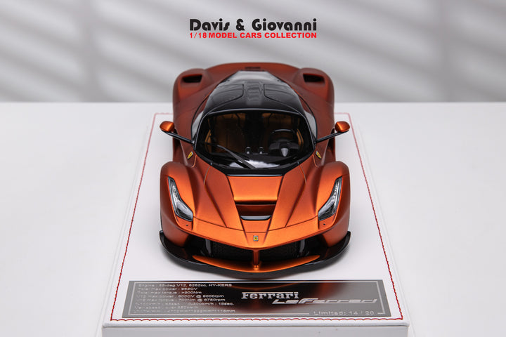 Ferrari LaFerrari (Matt Chrome Orange) [Davis & Giovanni] 1:18