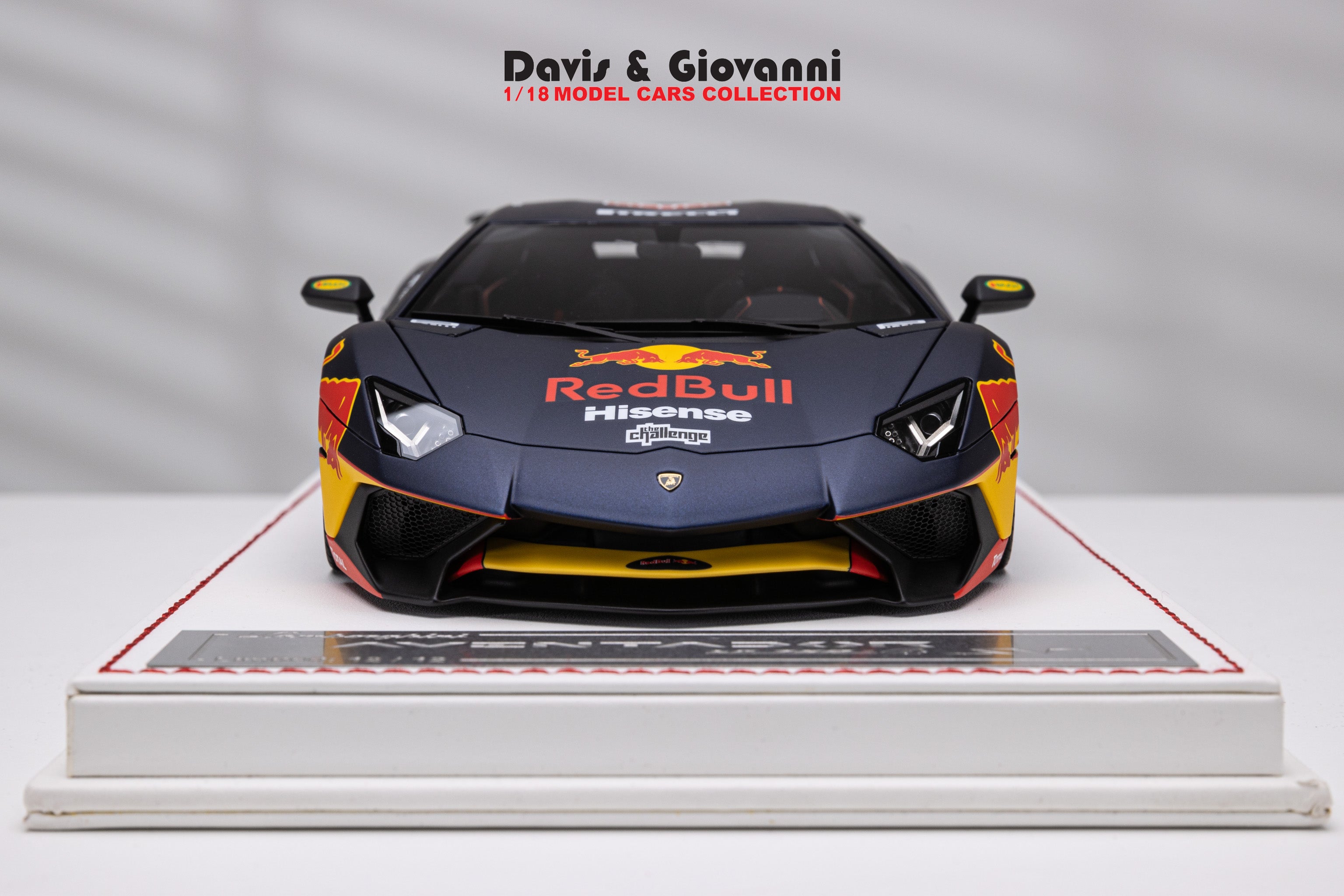 Davis & Giovanni – Davis & Giovanni