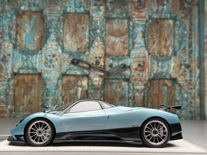 Pagani Zonda F (Azurro Tethys) [Davis & Giovanni] 1:18 scale